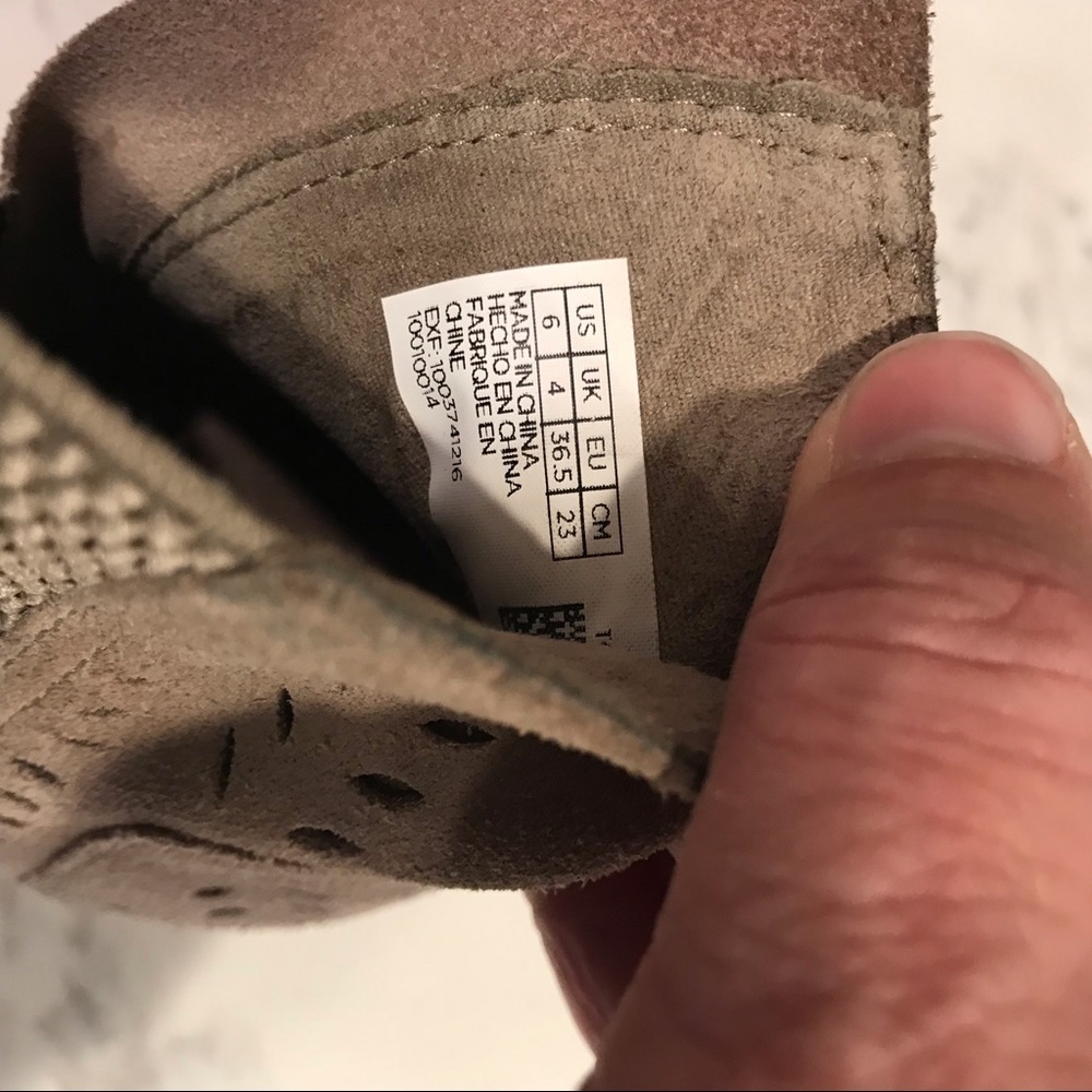 Toms Women’s Majorca Peep Toe Bootie - Picture 4 of 6